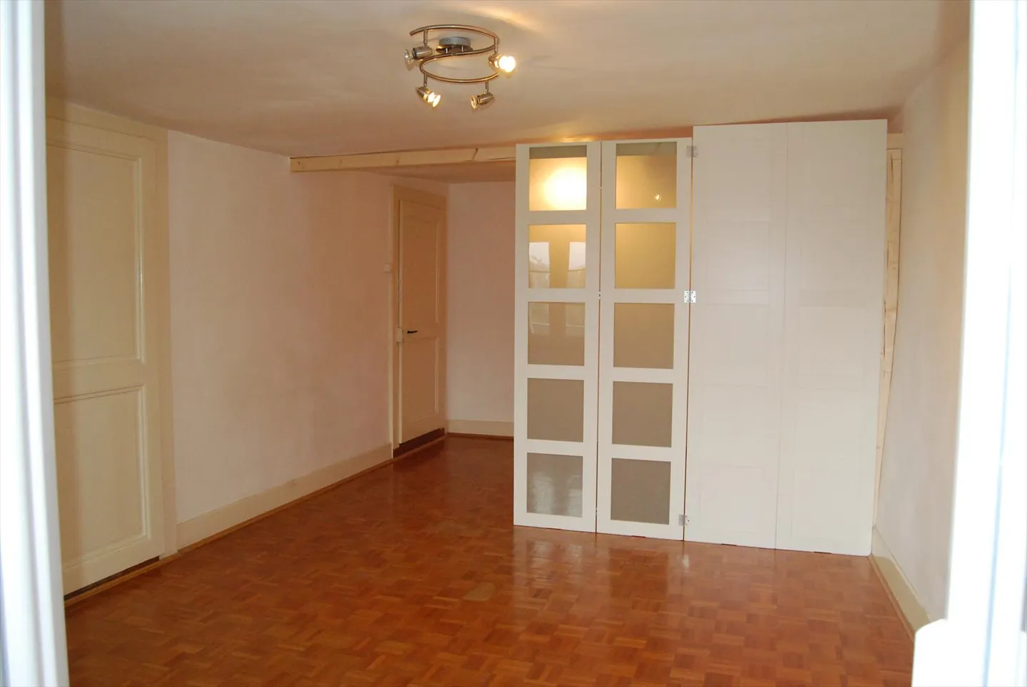 Wohngebäude - Foto 6 von 14