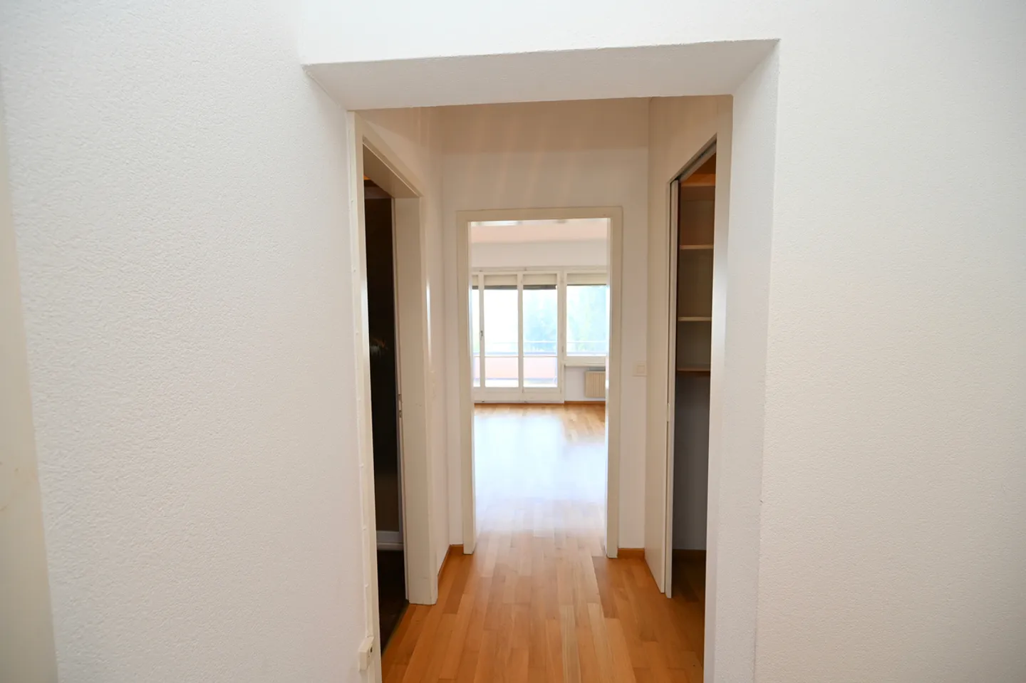 Appartamento Luminoso con Vista Lago - Foto 12 di 17