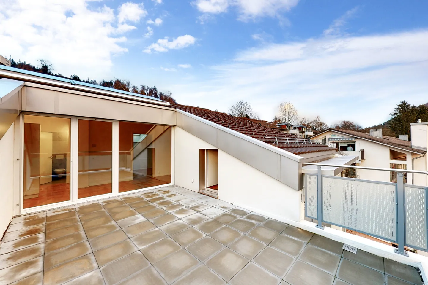 Wunderschöne Attikawohnung mit Terrassen - Foto 9 von 10