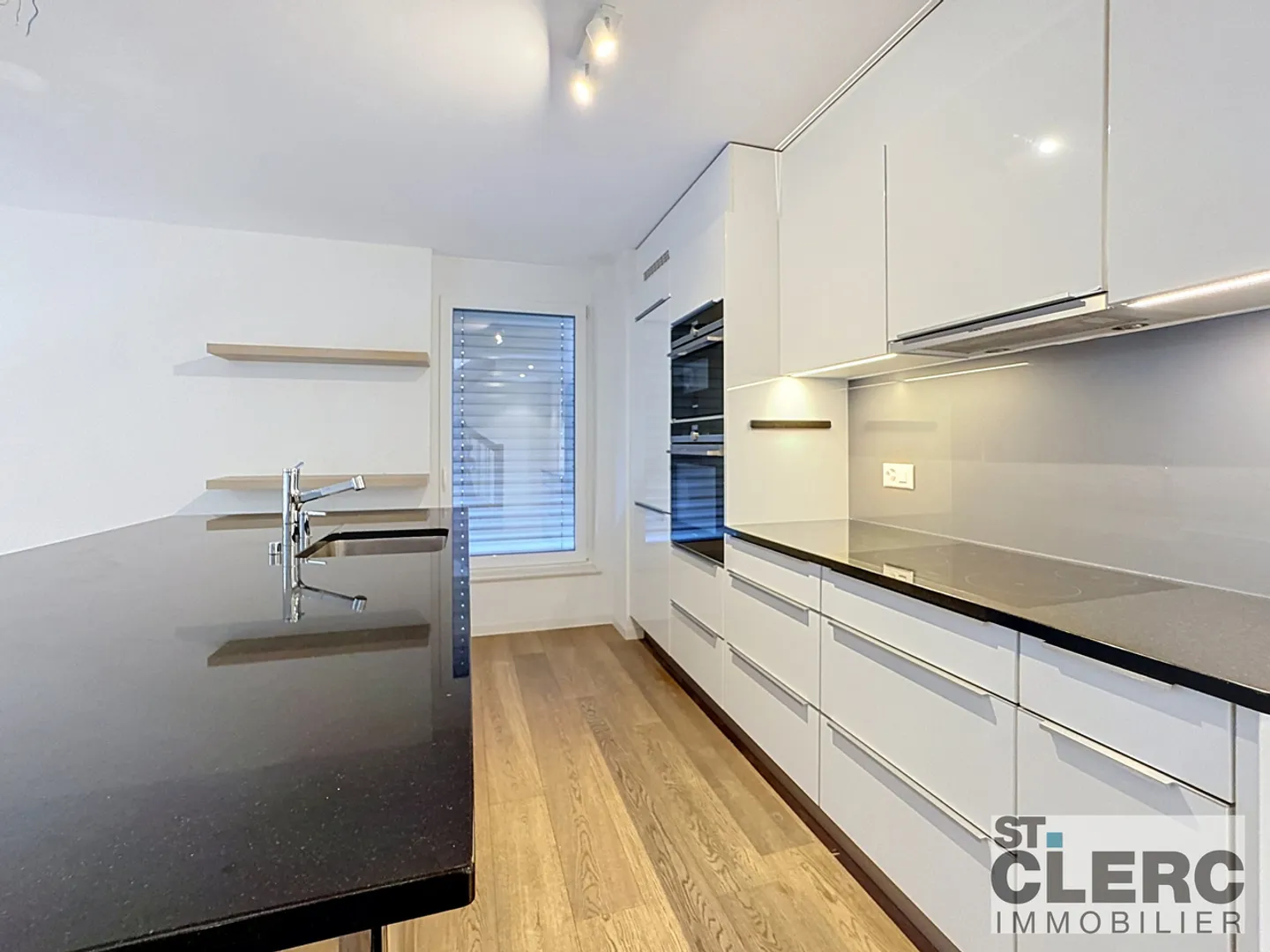 Beautiful semi-detached house (B2) with 6.5 rooms and breathtaking views - Photo 7 of 13