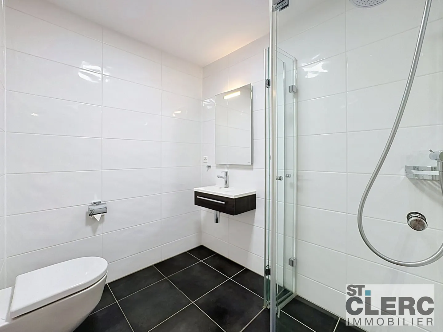 Beautiful semi-detached house (B2) with 6.5 rooms and breathtaking views - Photo 9 of 13