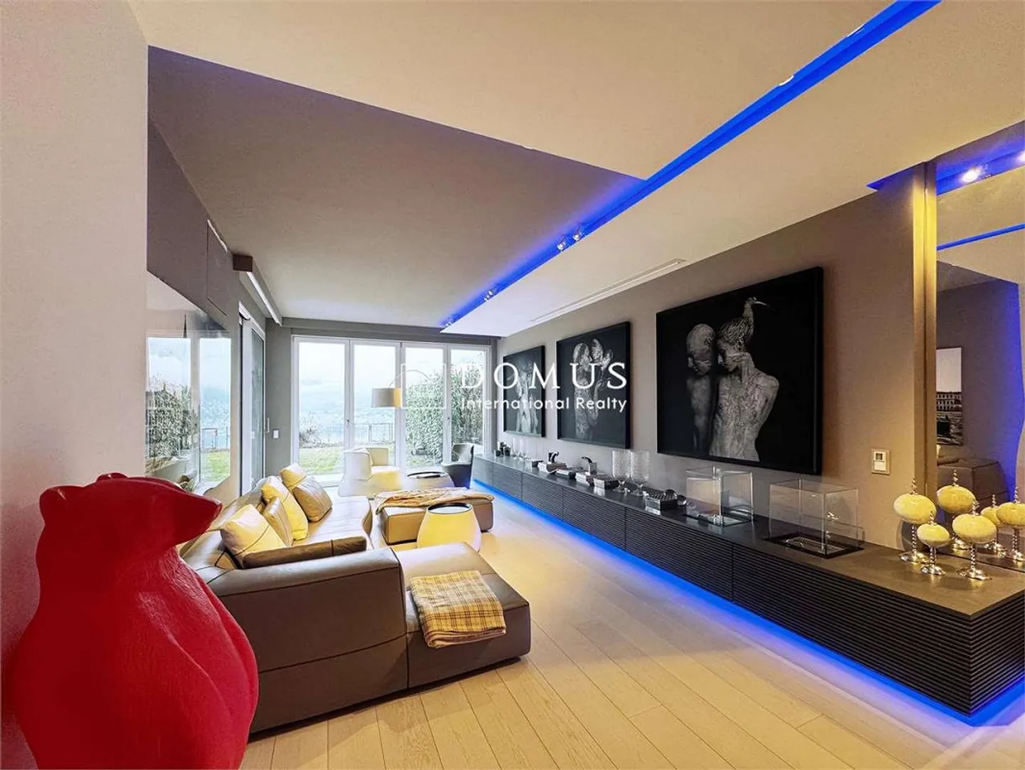 Exclusive 3.5-room apartment with lake view - Photo 4 of 13