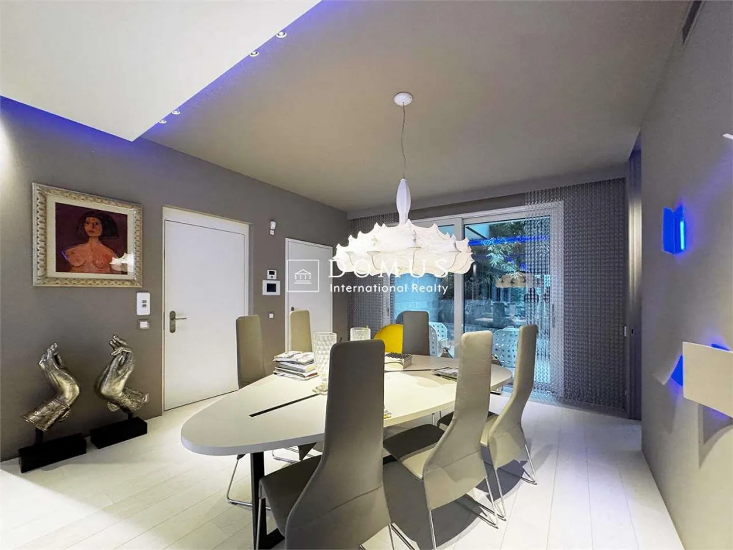 Exclusive 3.5-room apartment with lake view - Photo 8 of 13