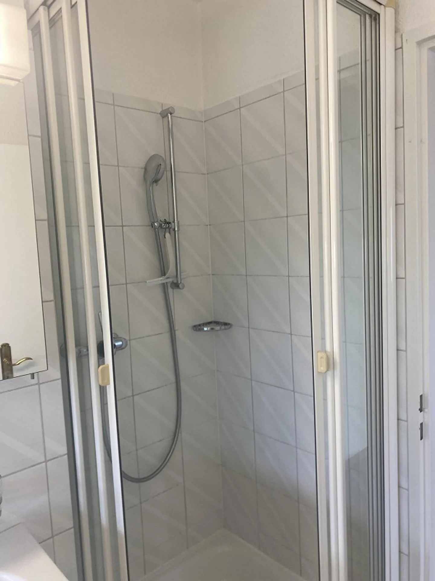 Zwei Zimmer zu vermieten in Zug - Foto 11 von 19