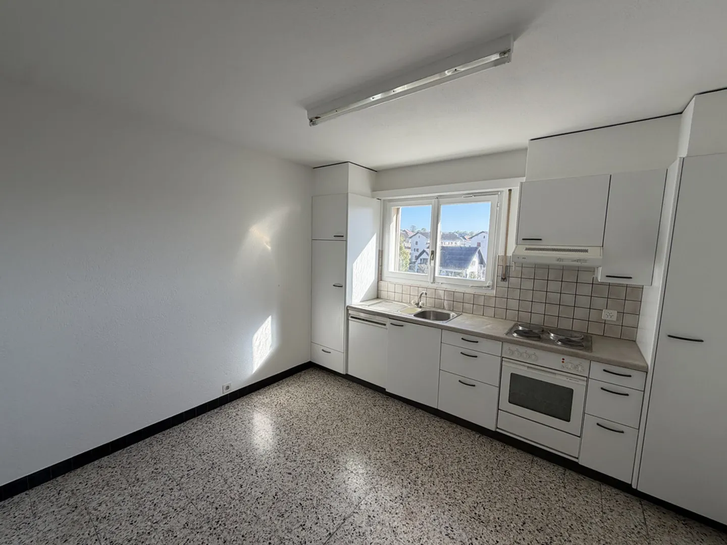 Appartement Charmant dans un Quartier Calme - Photo 6 sur 11