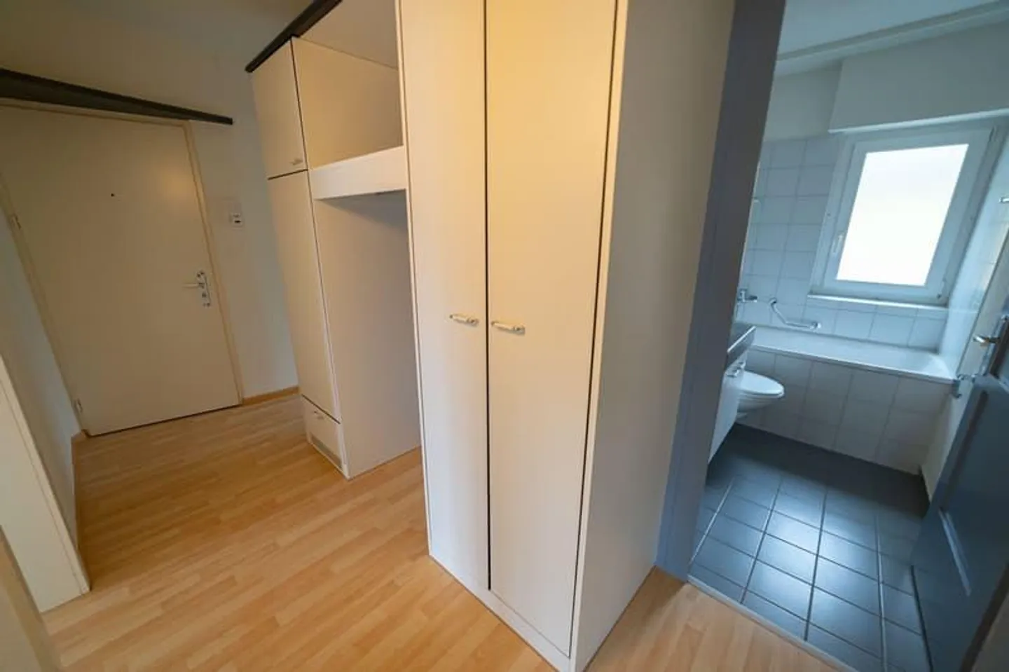 Beautiful 3.0 room apartment with winter garden in Olten - Photo 9 of 12