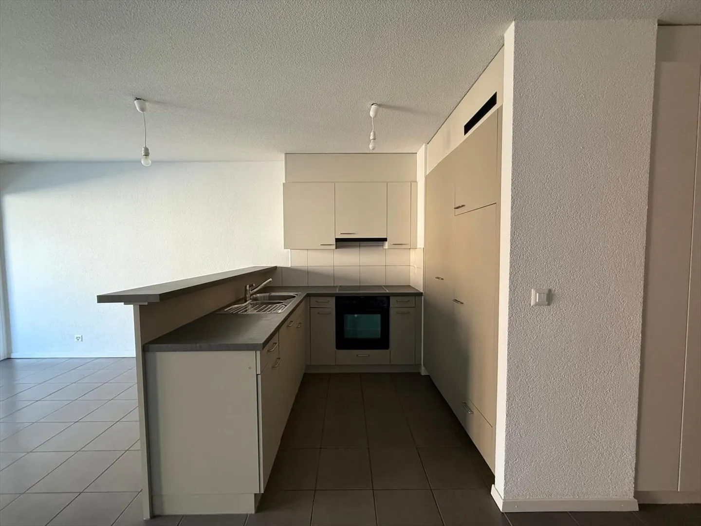 Appartamento 4.5 stanze - Foto 4 di 13