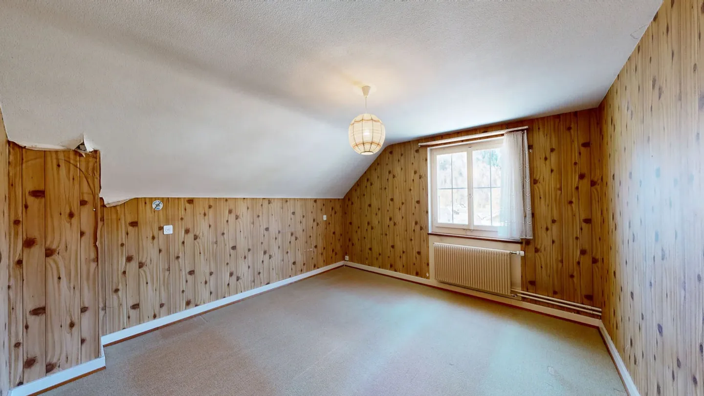 Idyllic 6-room single-family house with garage and outdoor parking - Photo 12 of 15