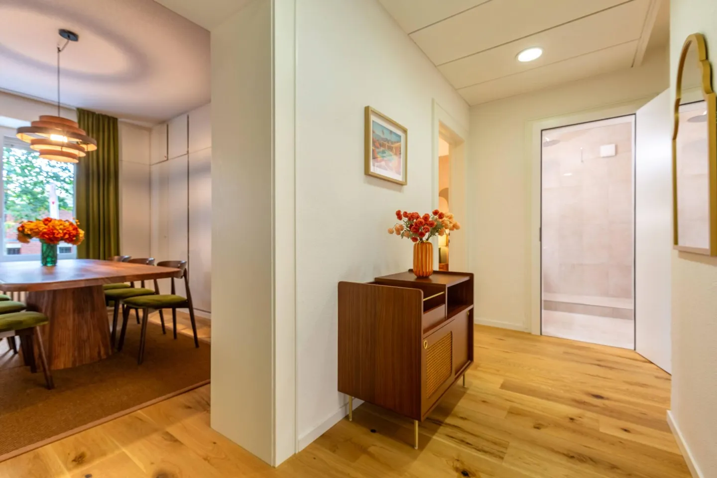 Appartamento elegante con 3,5 stanze per famiglie e gruppi nel cuore di Zurigo - Foto 14 di 40