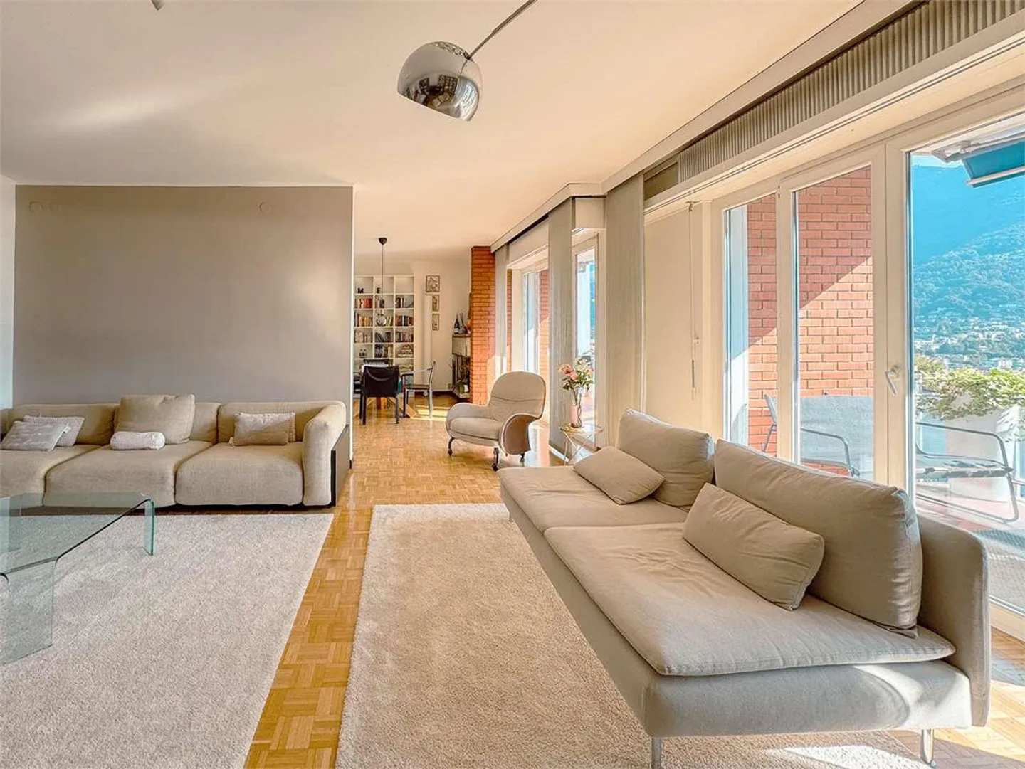 Luxury apartment with lake view in Pregassona - Photo 3 of 13