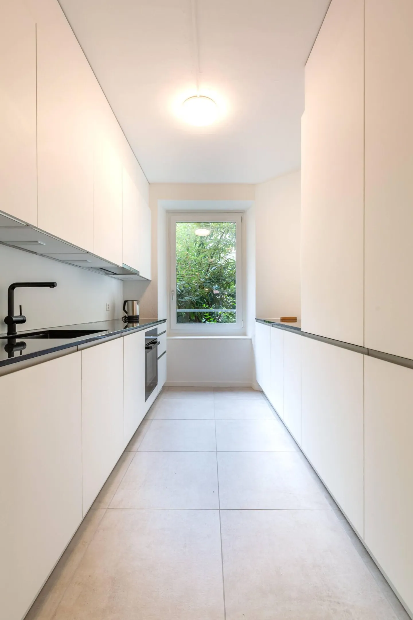 Appartamento elegante con 3,5 stanze per famiglie e gruppi nel cuore di Zurigo - Foto 40 di 40