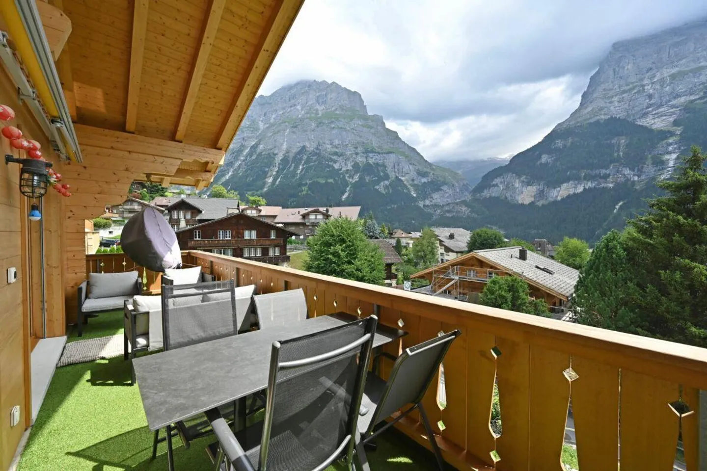 Charmante 3.5/4.5-Zimmer-Maisonettewohnung an Hanglange - Foto 6 von 14