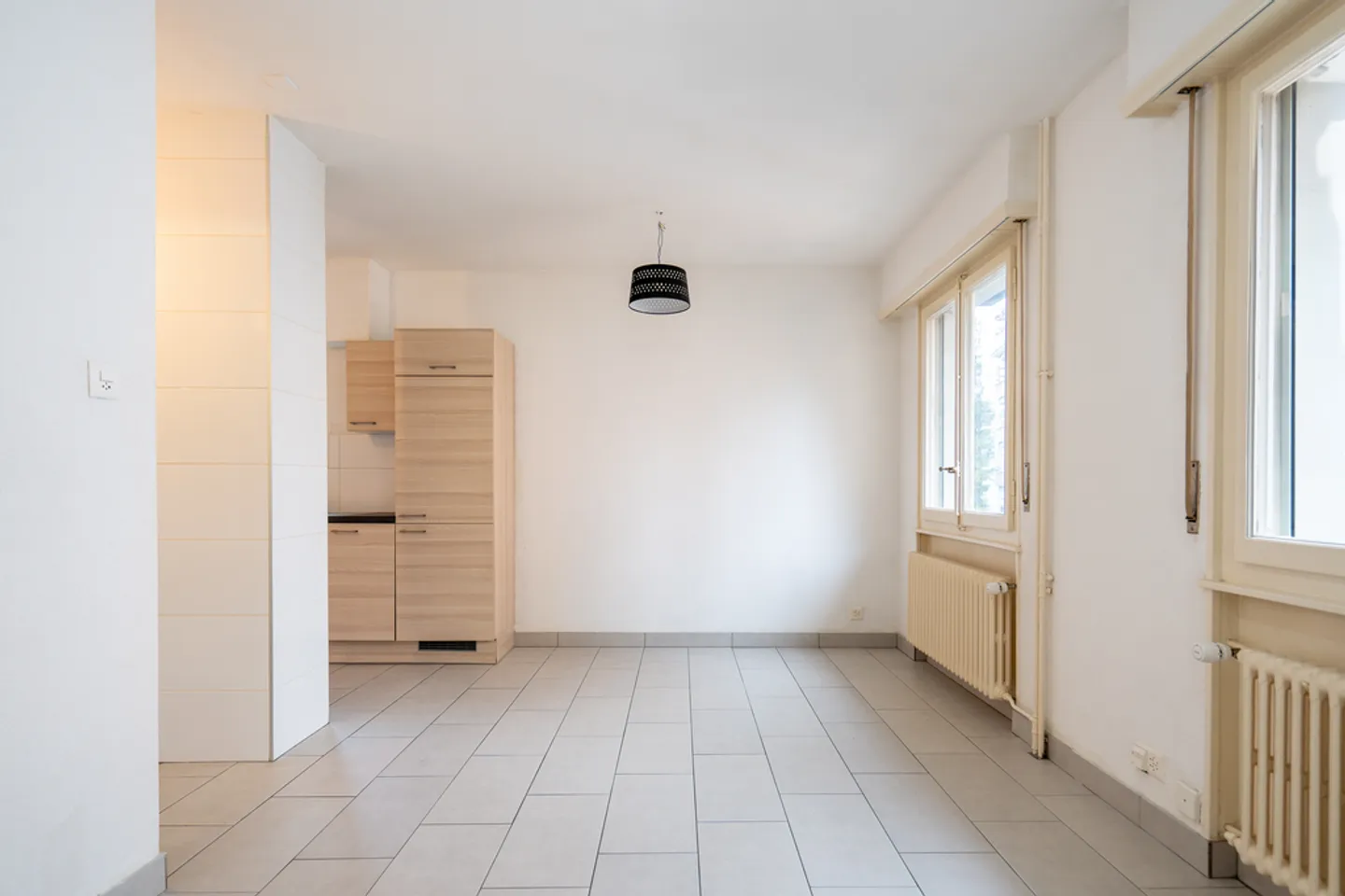 Charming Apartment in Lausanne - Photo 4 of 7