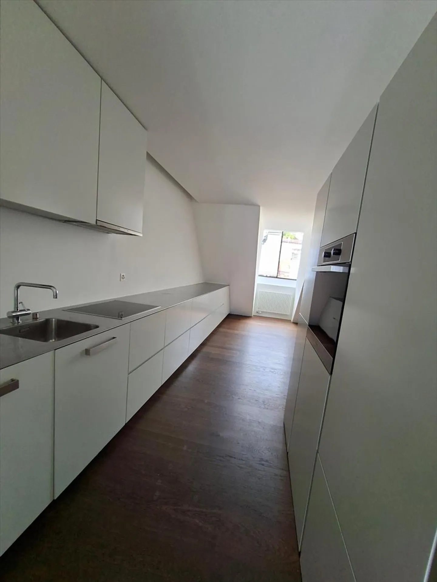 Appartement 4 pièces - Photo 2 sur 13