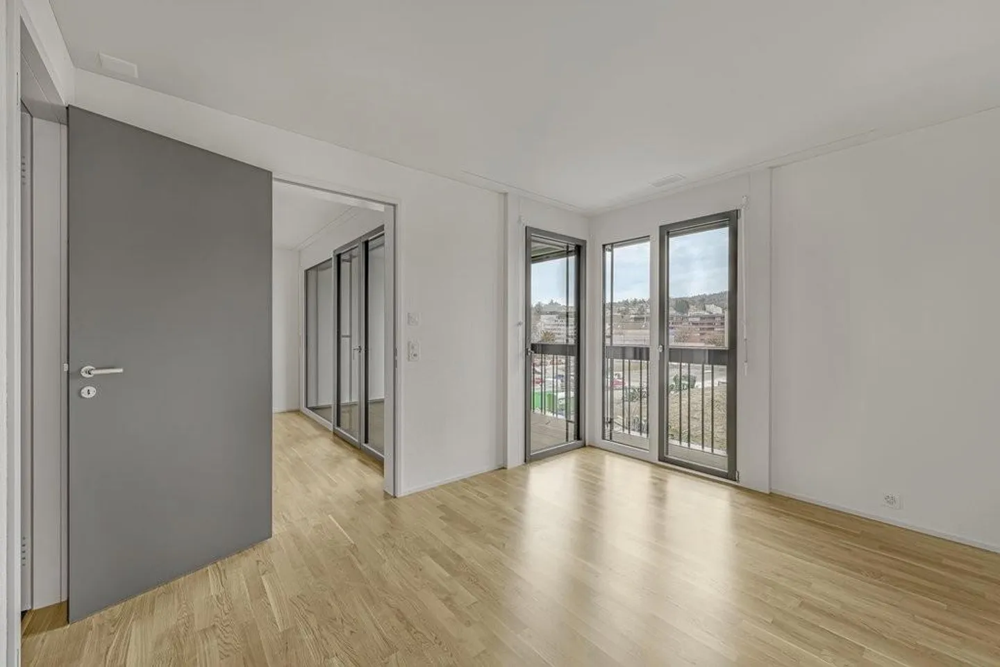 Traumhaft Wohnen mit Rooftop-Pool - Foto 7 von 12