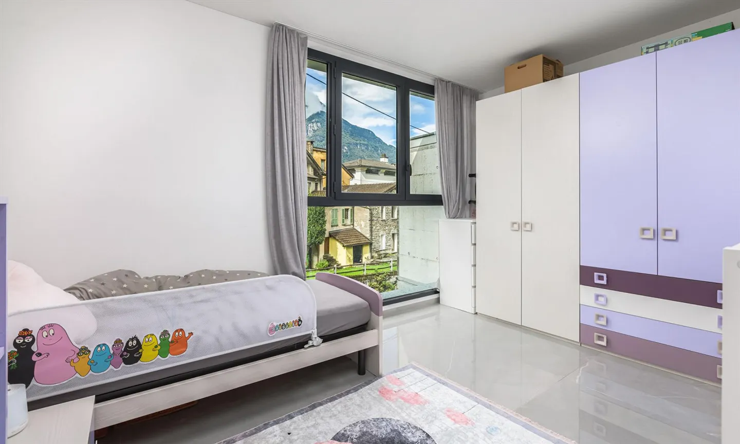 Modern Single-Family Home 5.5 with Open View in Osogna - Photo 8 of 9