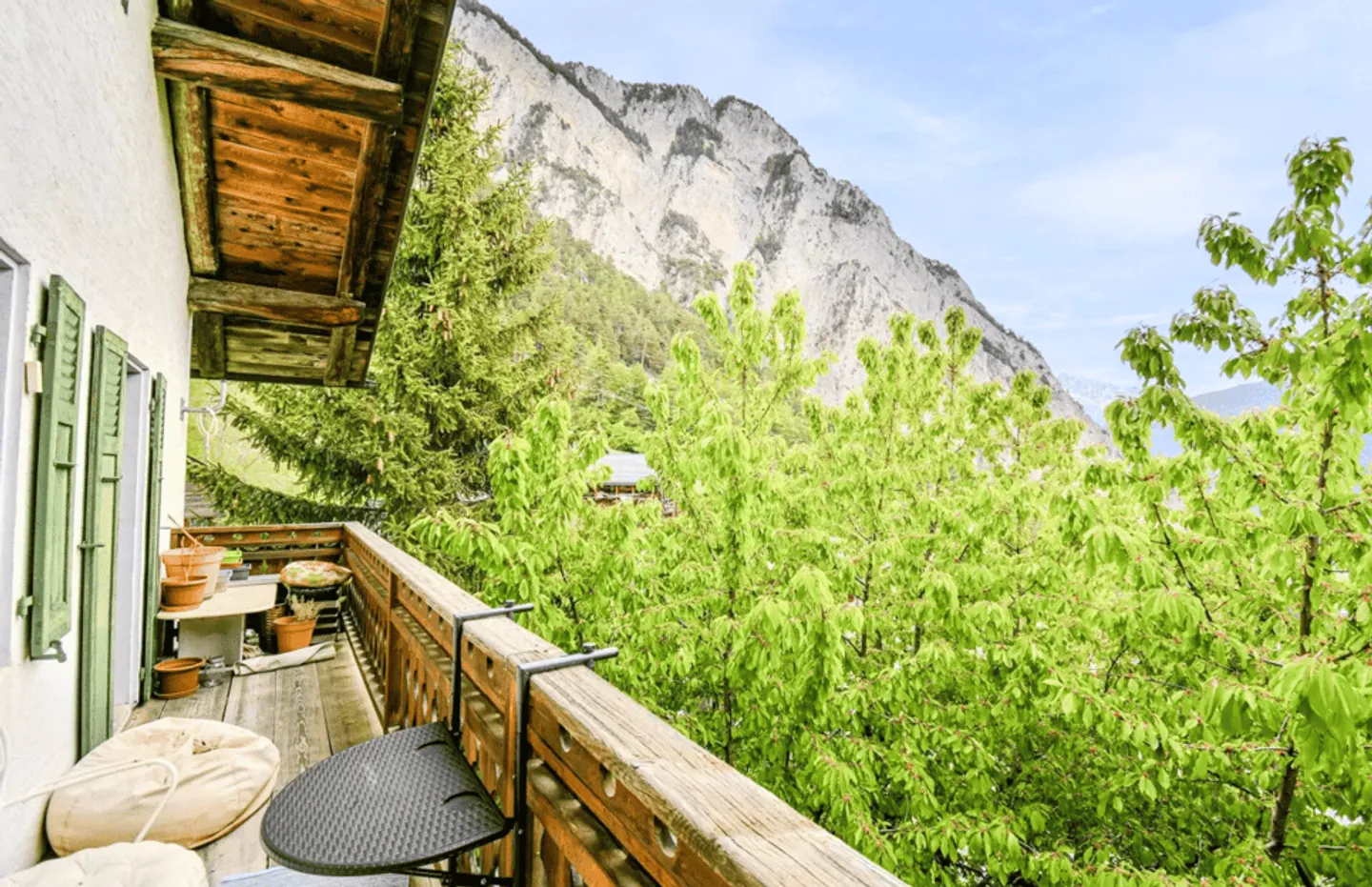 Chalet mit 2 Wohnungen in Vens (Bagnes) mit zusätzlichem Baugrundstück - Foto 5 von 8