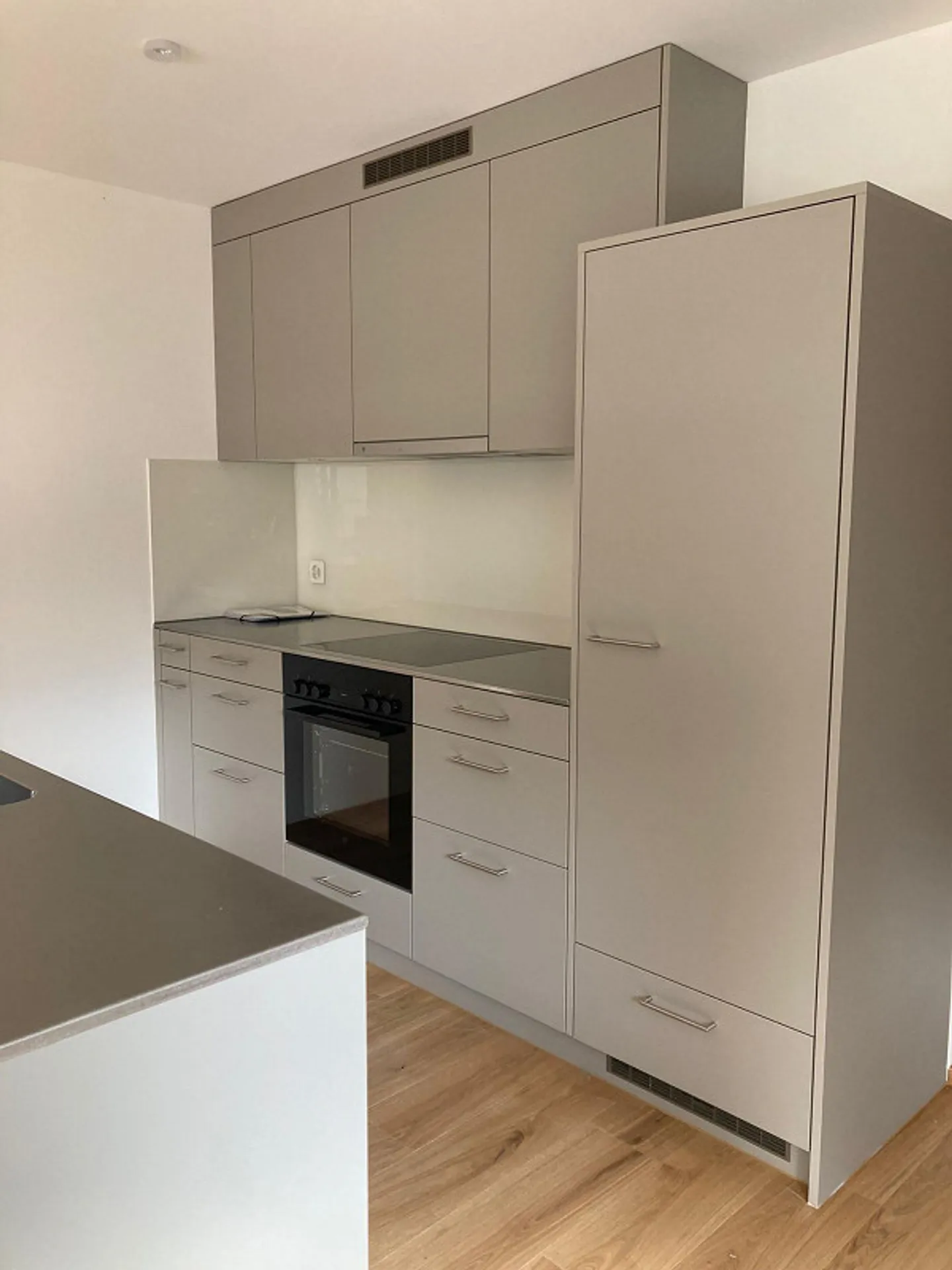 Bellissimo appartamento di 2,5 locali al piano terra ad Alpnach in affitto - Foto 6 di 11