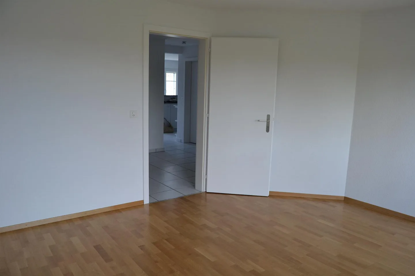 Bella appartamento TEMPORANEO di 3 stanze nel quartiere Spitalacker - Foto 6 di 10