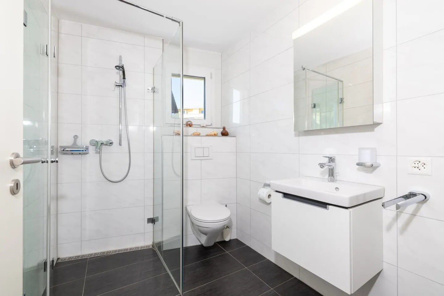 «Lichtdurchflutete Maisonette Dachwohnung» - Foto 9 di 27