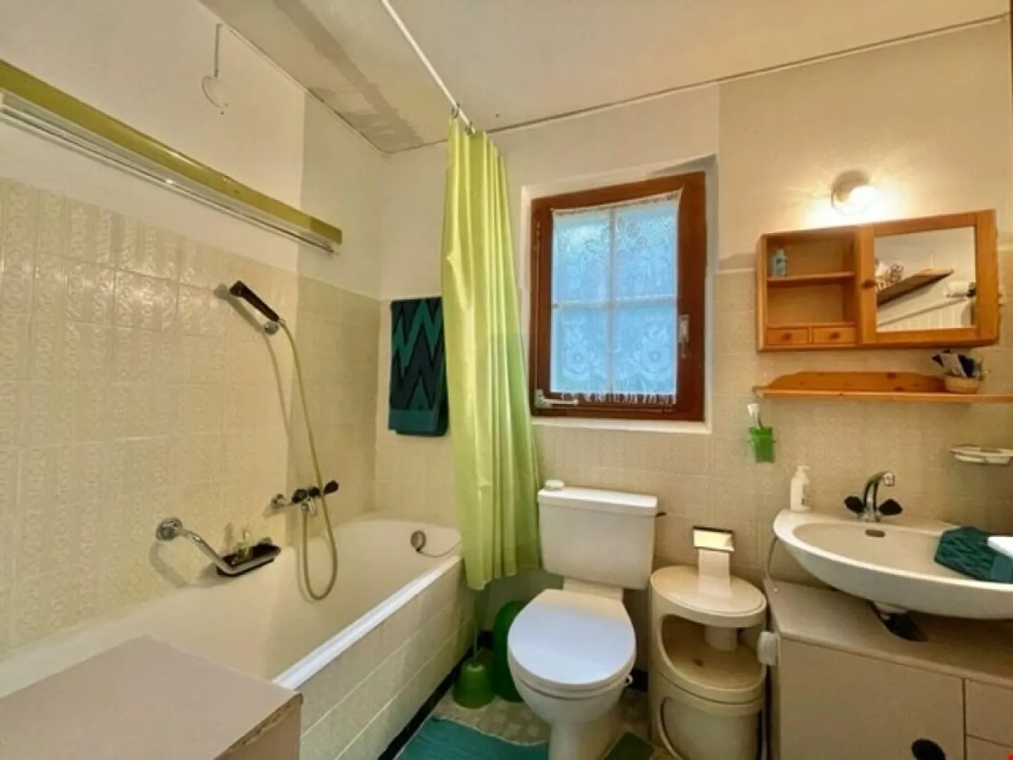 FOR SALE IN CARÌ - APARTMENT A FEW STEPS FROM THE SKI STATION - Photo 9 of 13
