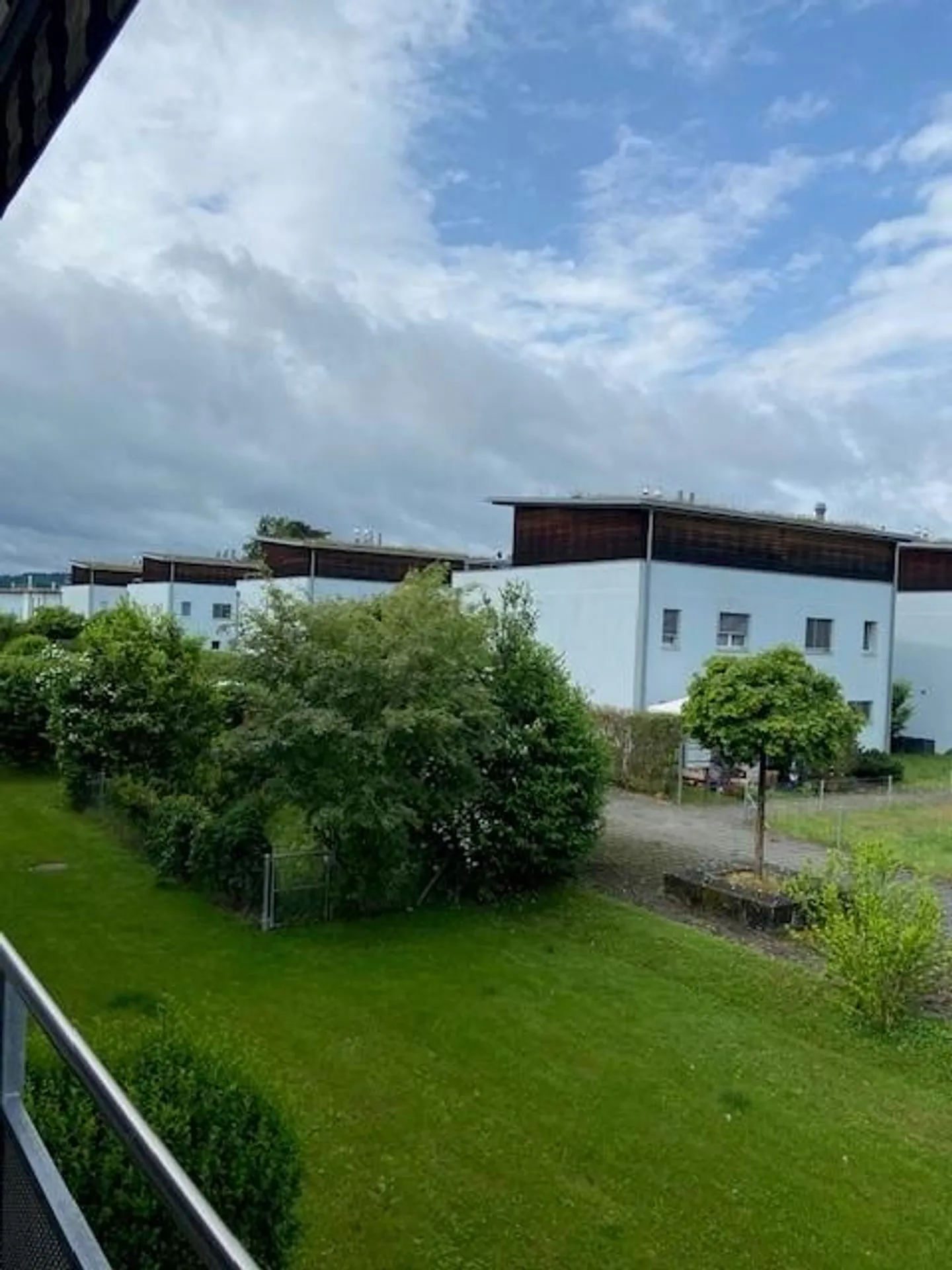 Bella appartamento di 4.5 stanze con balcone - Foto 1 di 9