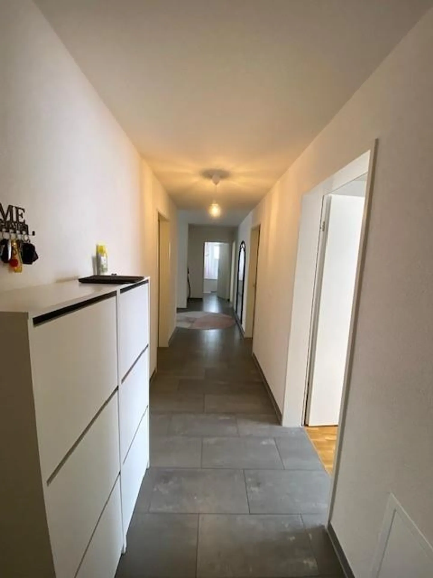 Bella appartamento di 4.5 stanze con balcone - Foto 2 di 9