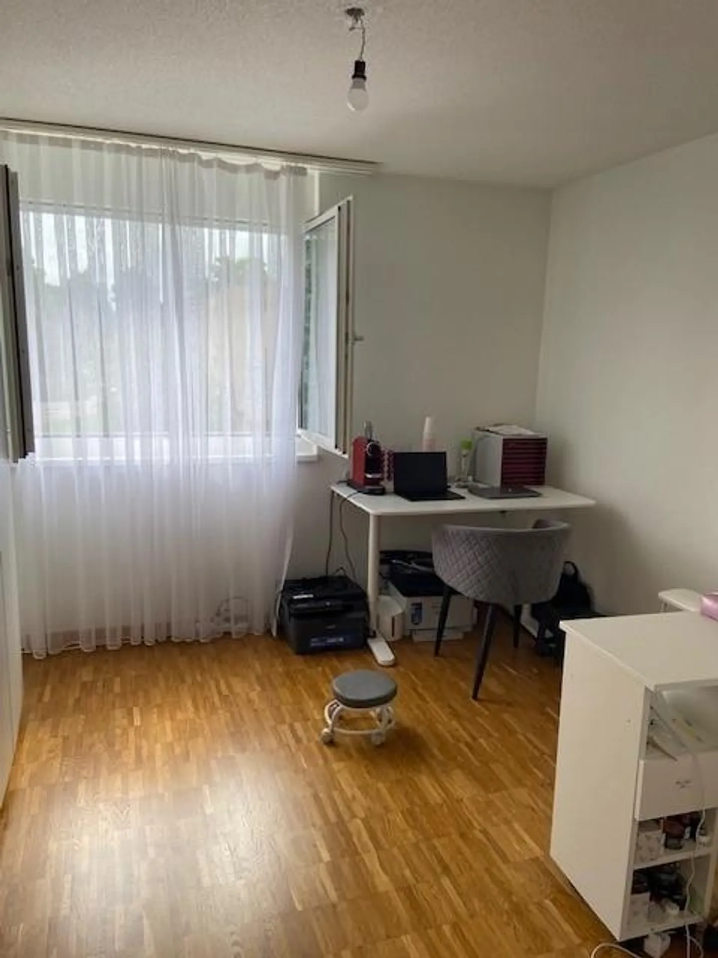 Bella appartamento di 4.5 stanze con balcone - Foto 8 di 9
