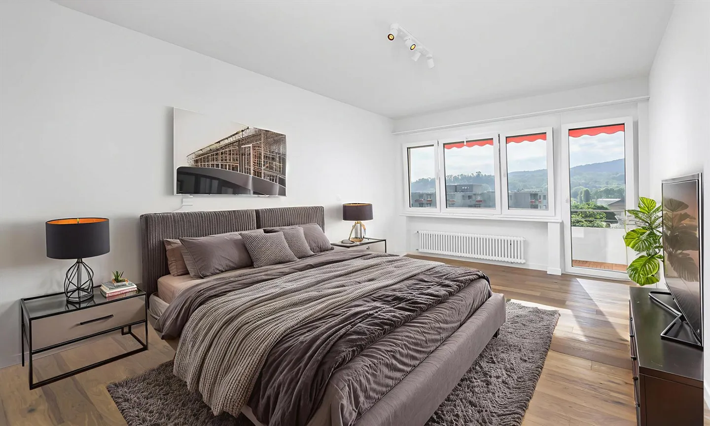 Exklusive 4,5 Zimmer komplett renoviert in Stabio - Foto 3 von 9