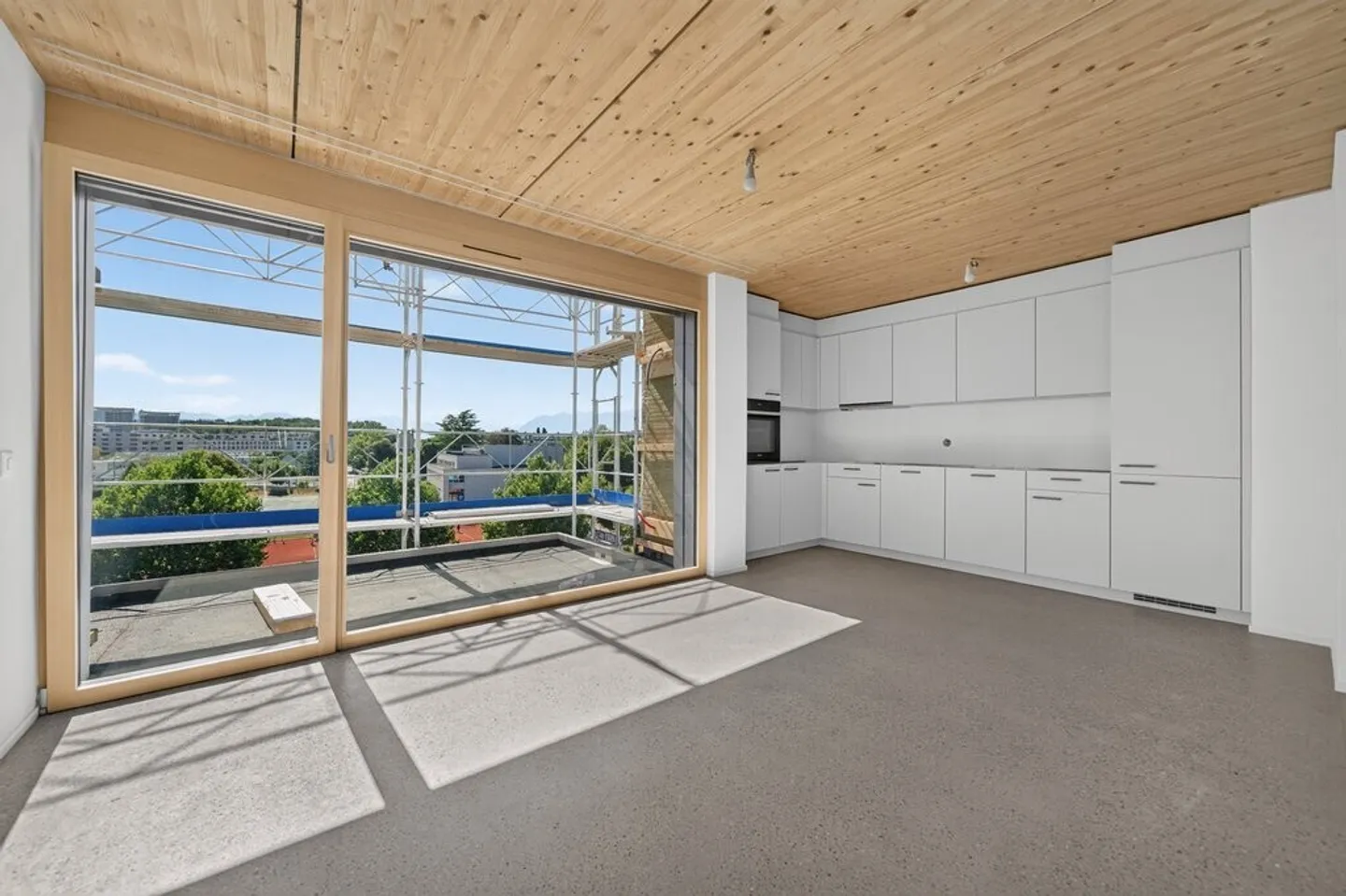 New 2.5-room apartments for rent in Ecublens - Photo 2 of 12