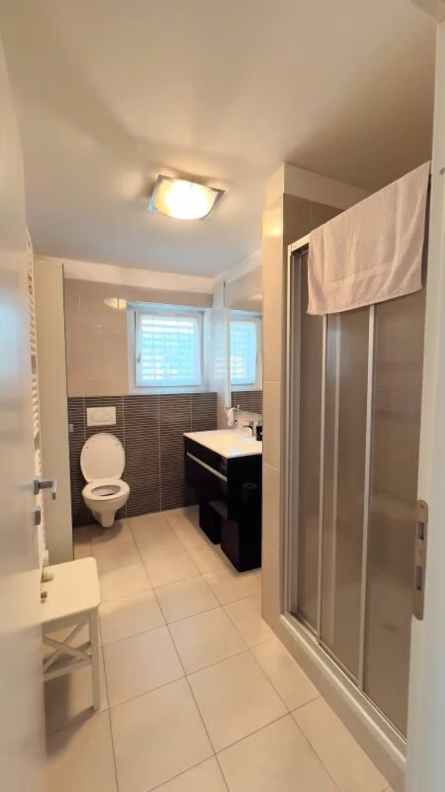 GRAND APPARTEMENT À AGNO - Photo 13 sur 13