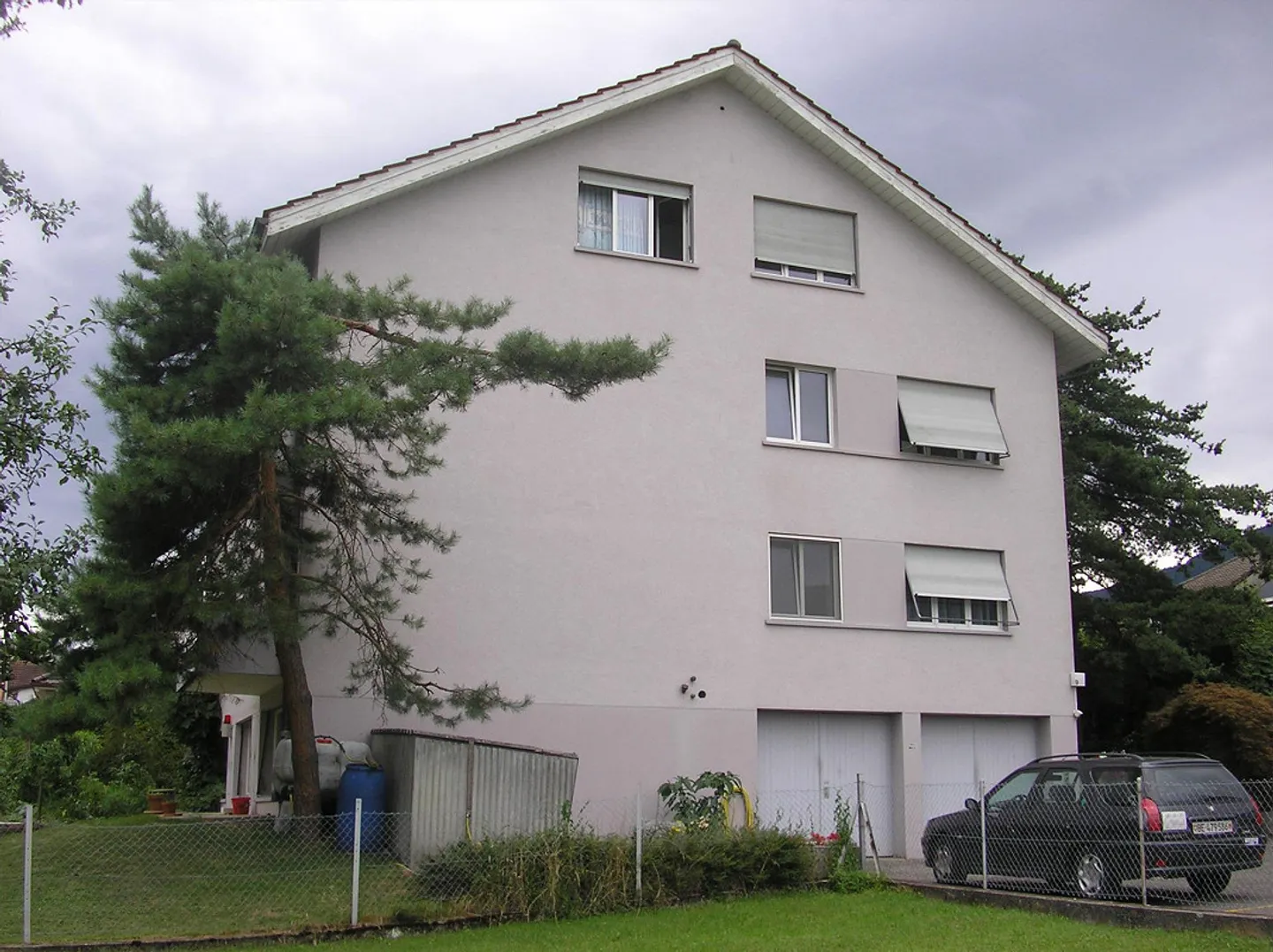 Haut au-dessus des toits de Bettlach - Photo 1 sur 12