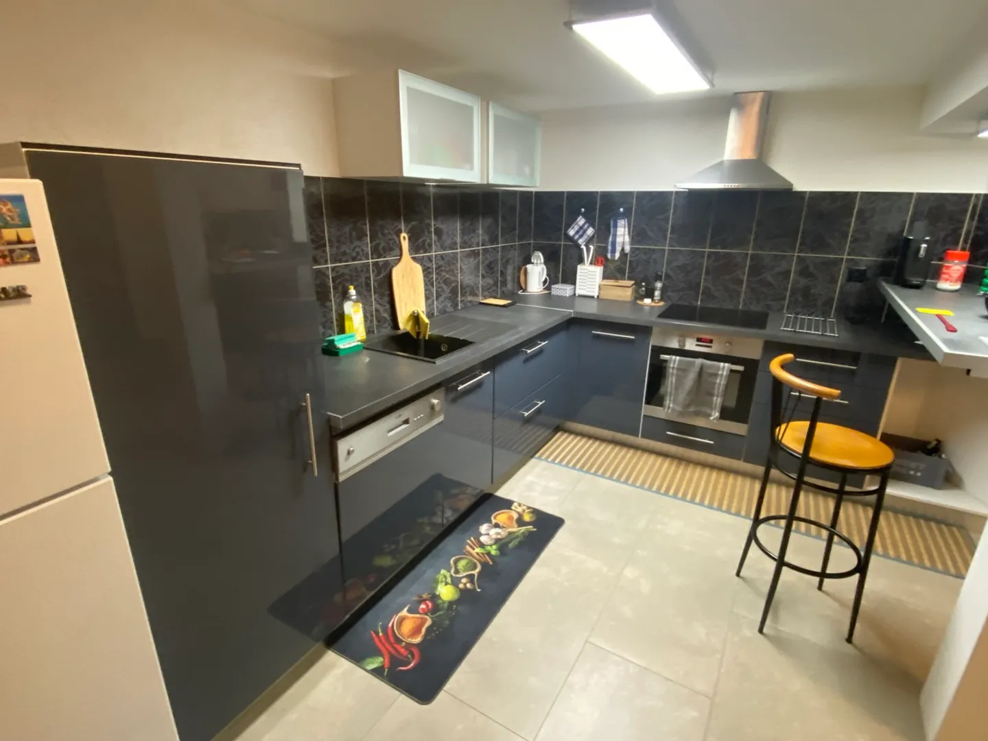 Immeuble résidentiel - Photo 2 sur 22