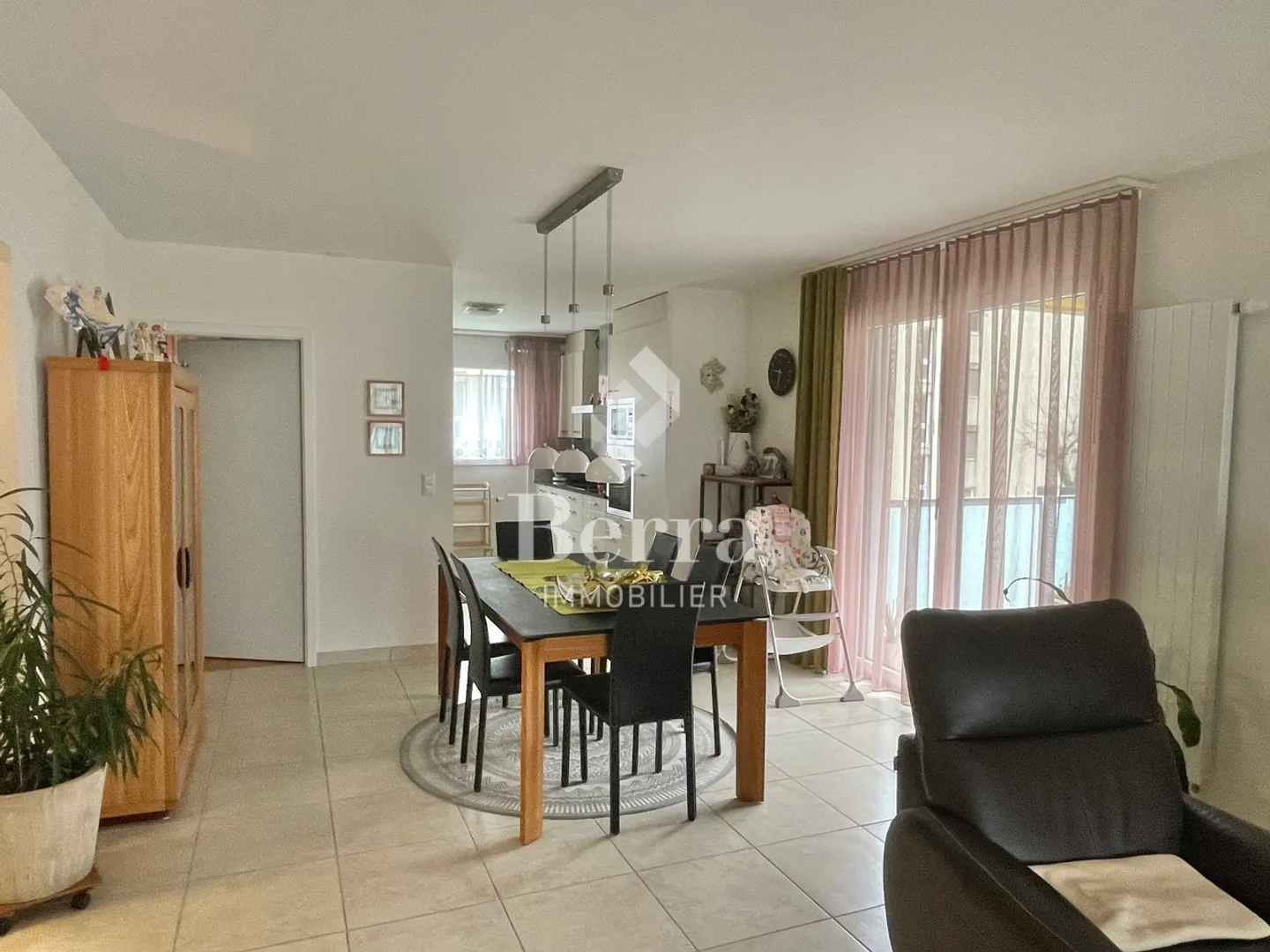 Beautiful 4.5-Room Apartment - Photo 9 of 20