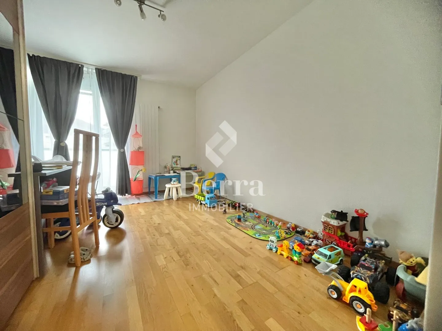 Beautiful 4.5-Room Apartment - Photo 10 of 20