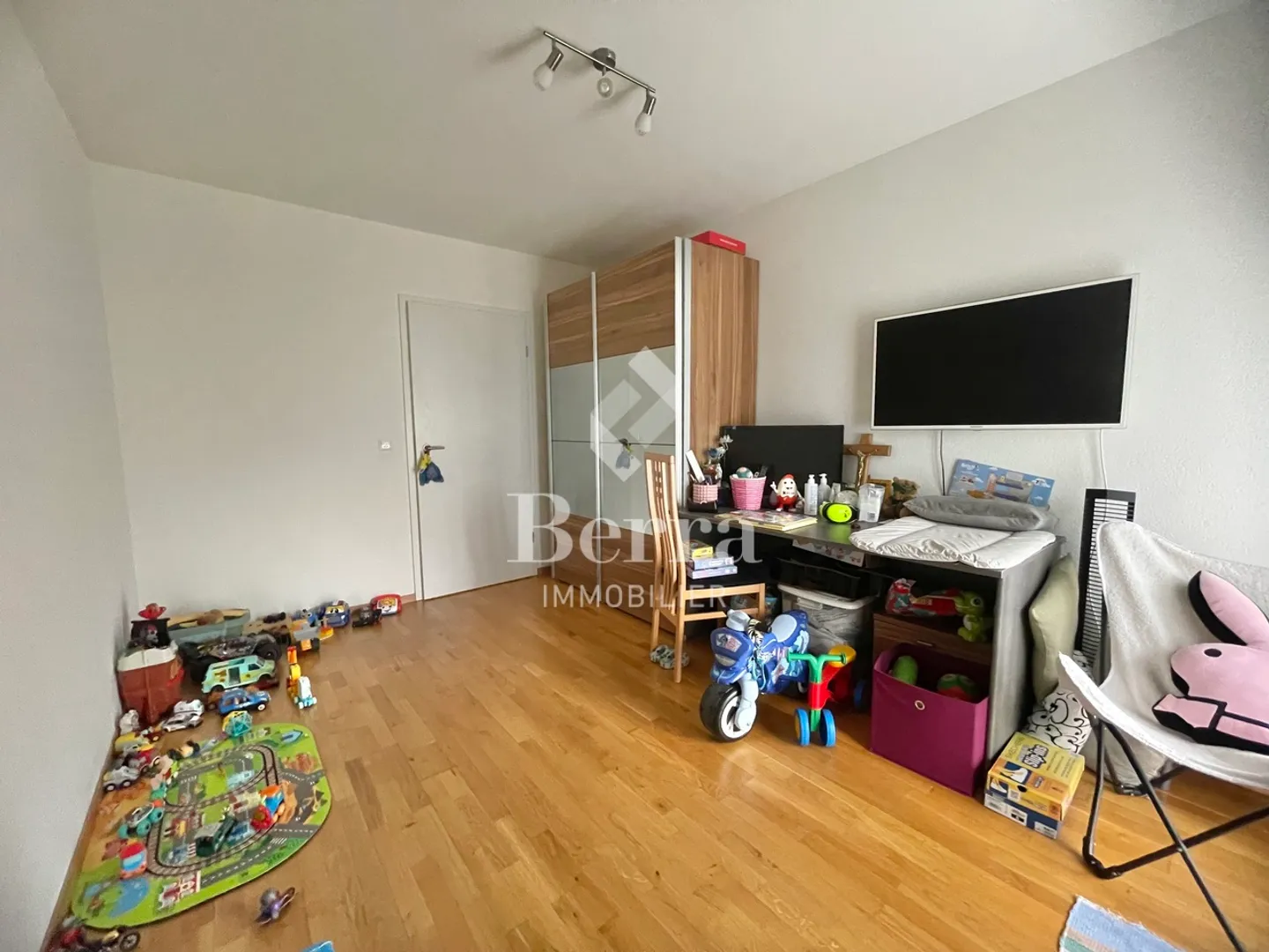 Beautiful 4.5-Room Apartment - Photo 11 of 20