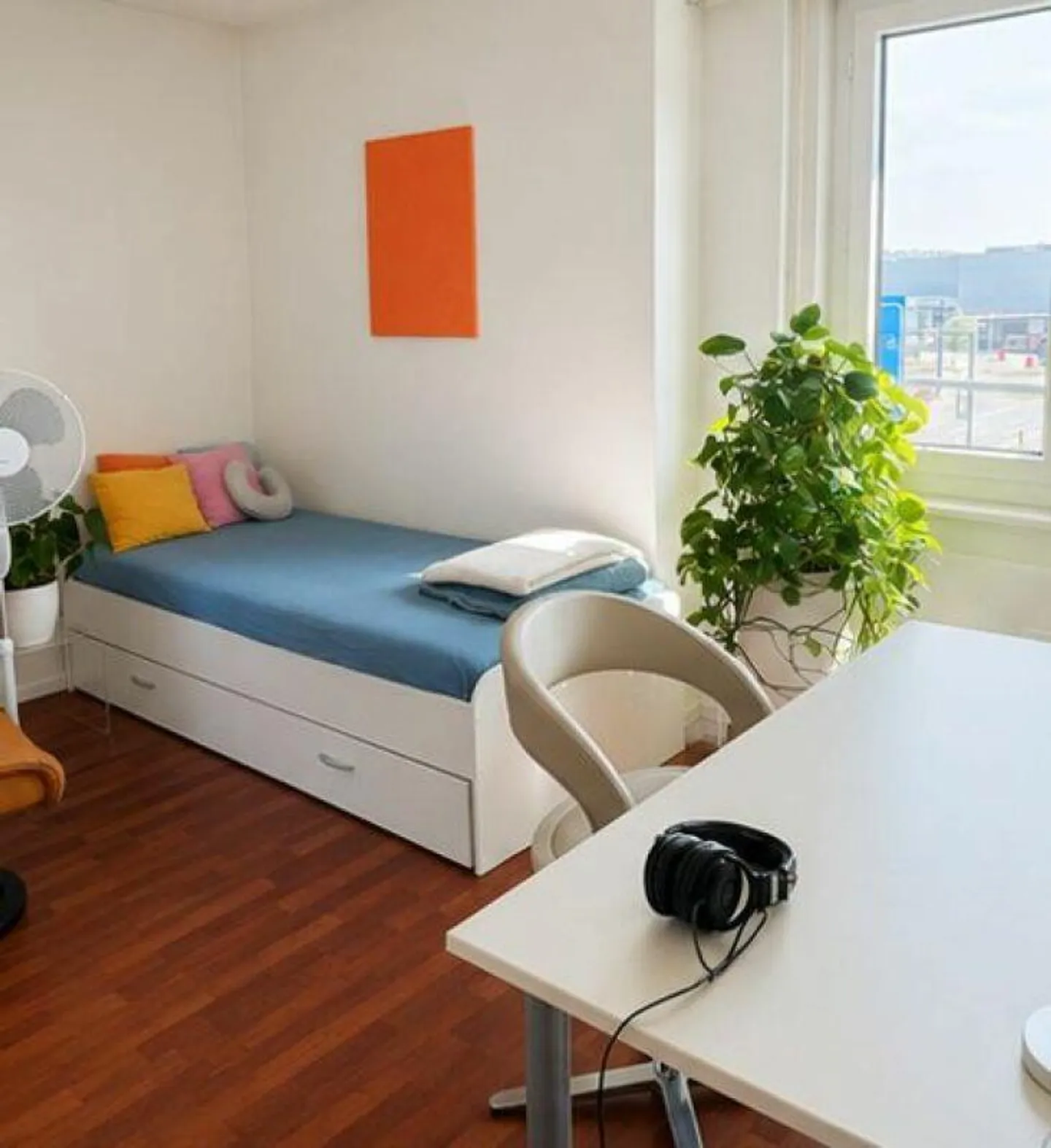 Light-flooded 4.5-room apartment in a central location in Ebikon - Photo 4 of 8
