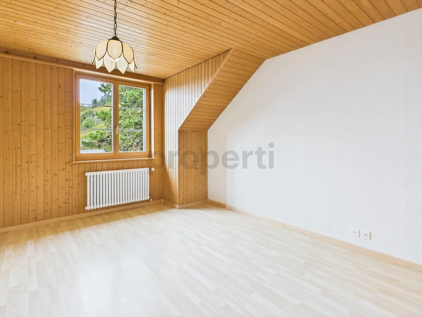 Charmante 5.5-Zimmer Wohnung mit Seeblick in Twann - Foto 9 von 13