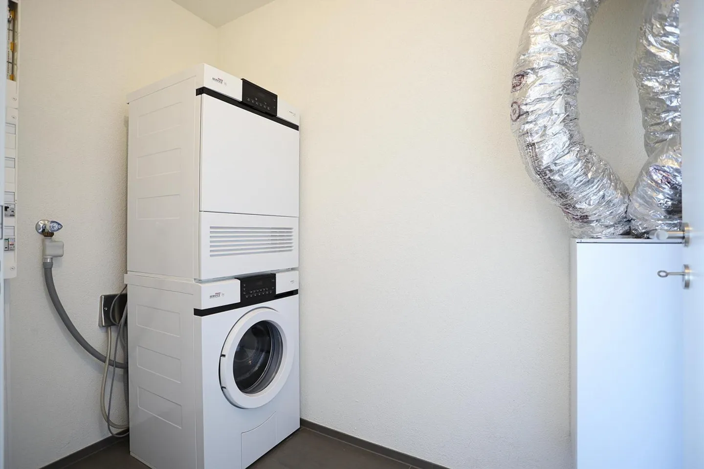 Luxuswohnung mit Terrasse - Foto 7 von 11