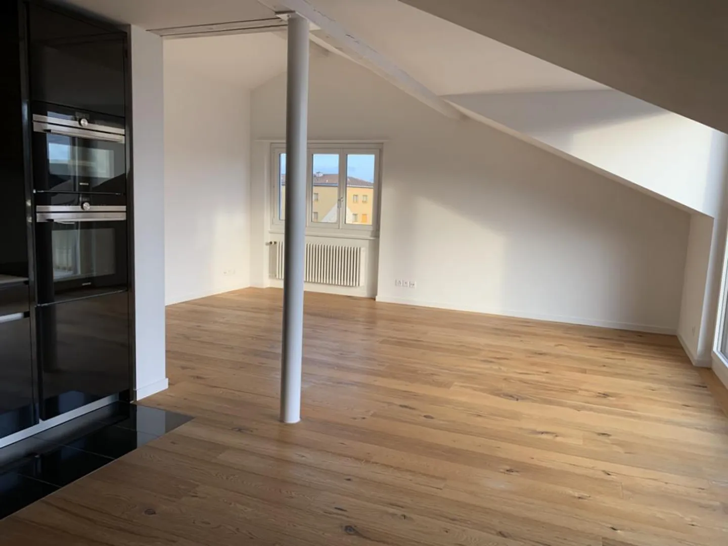 Maison dans le quartier de Riffig - Photo 3 sur 8
