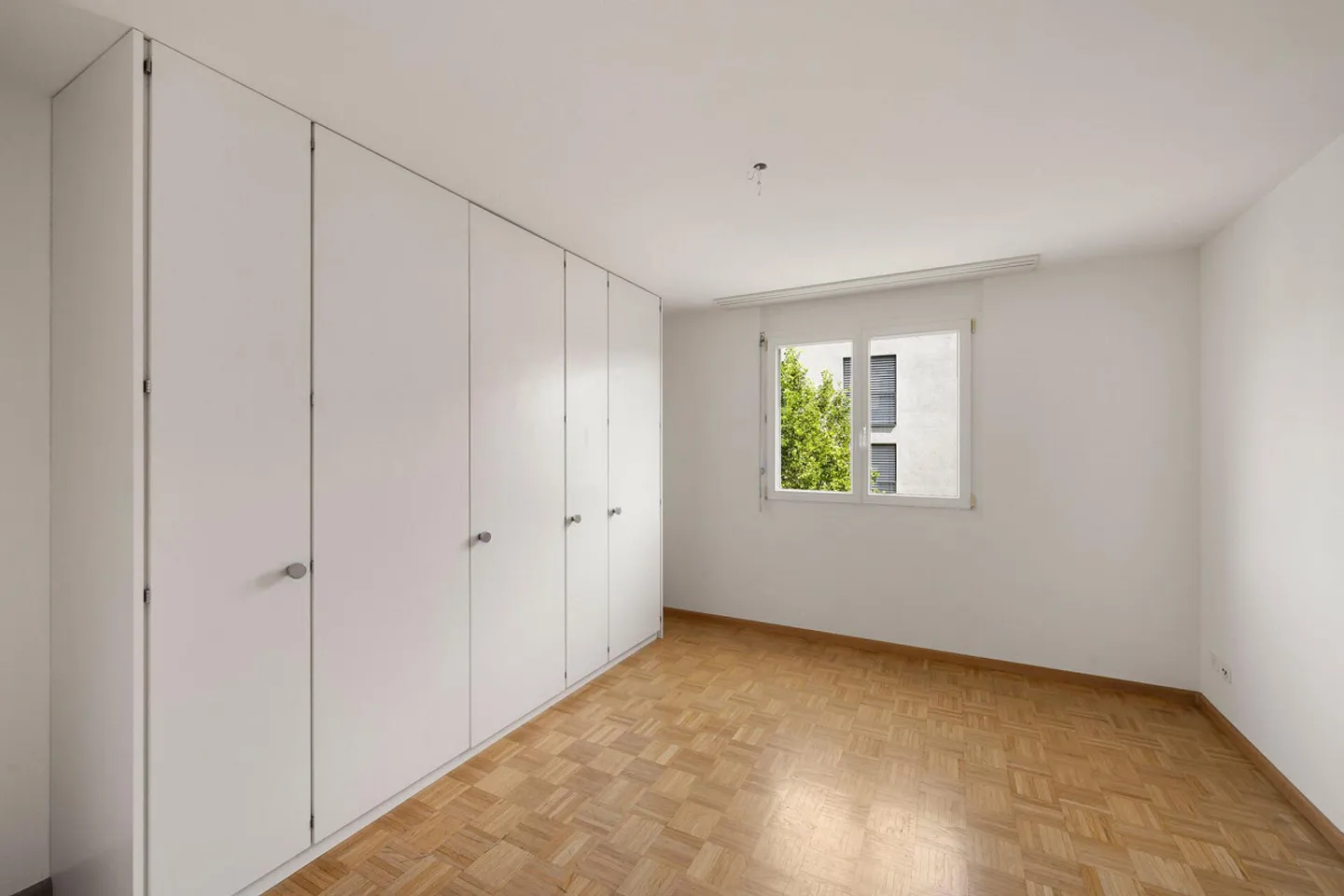Ankommen und wohlfühlen – charmante 4.5-Zimmerwohnung mit Wintergarten - Foto 4 di 9