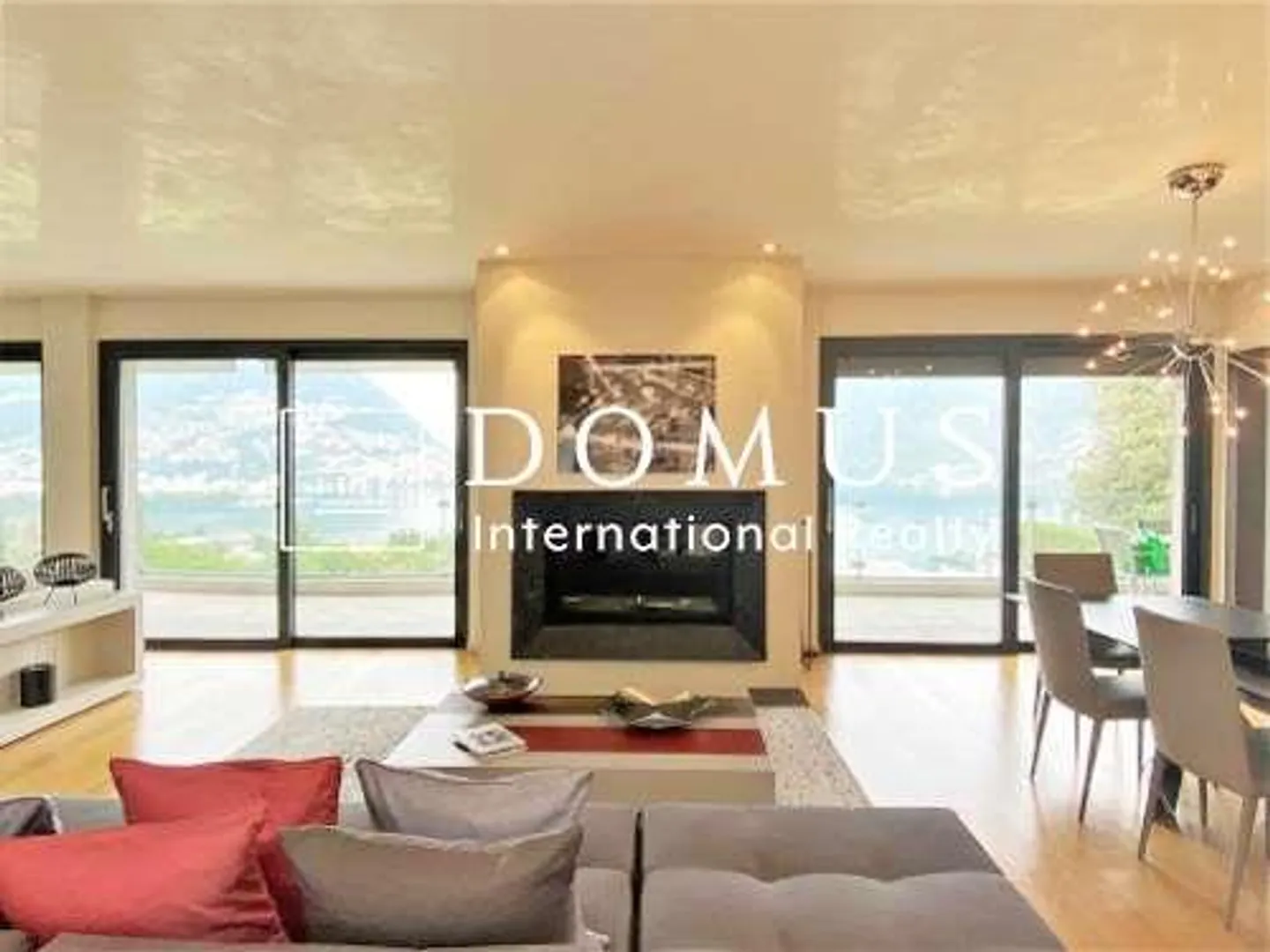 Penthouse with lake view just steps from Tasis - Photo 2 of 11