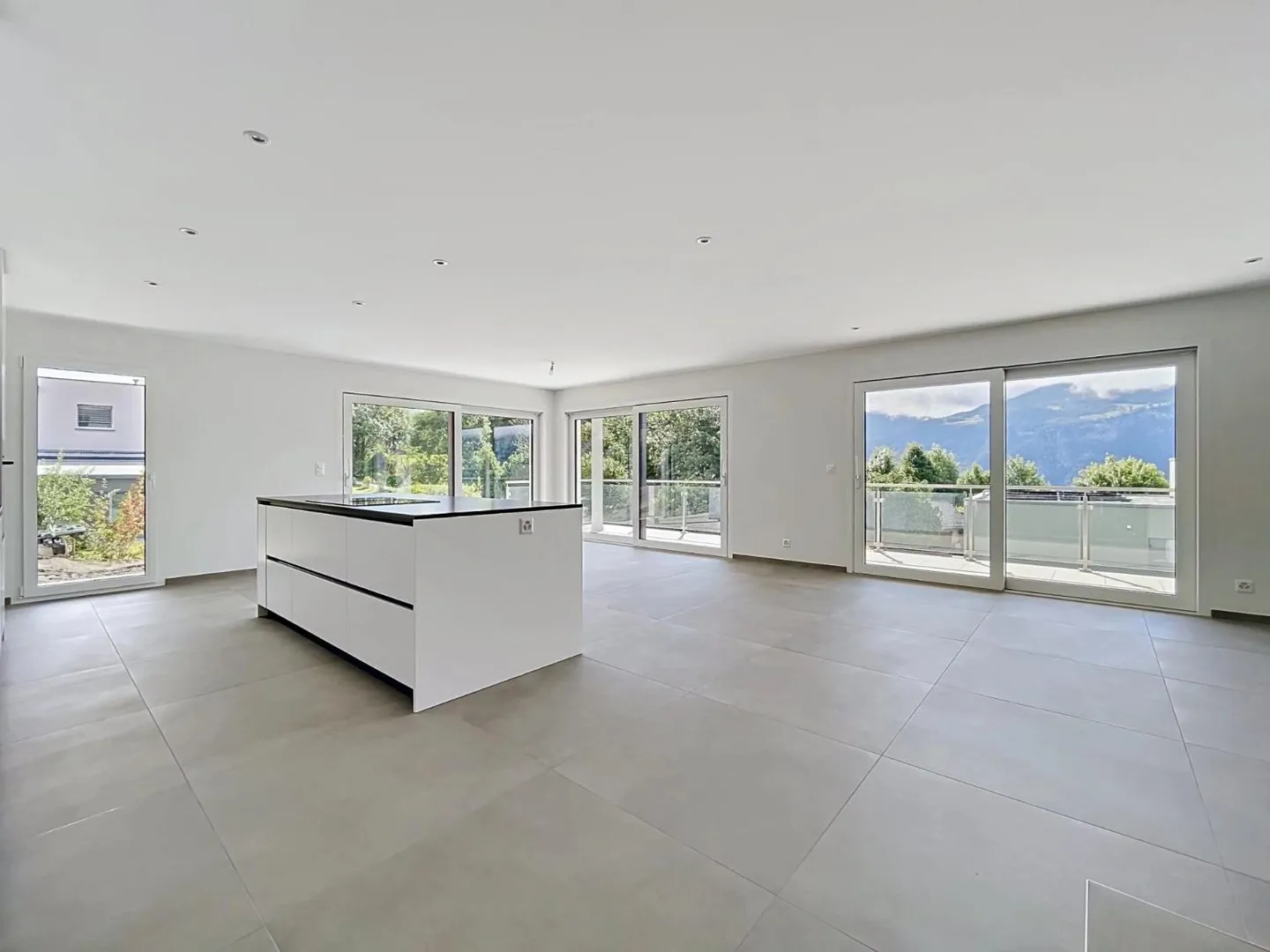 Contemporary Villa in Grimisuat - Photo 3 of 13