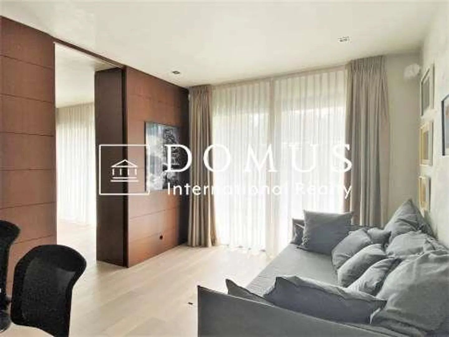Penthouse with lake view just steps from Tasis - Photo 6 of 11