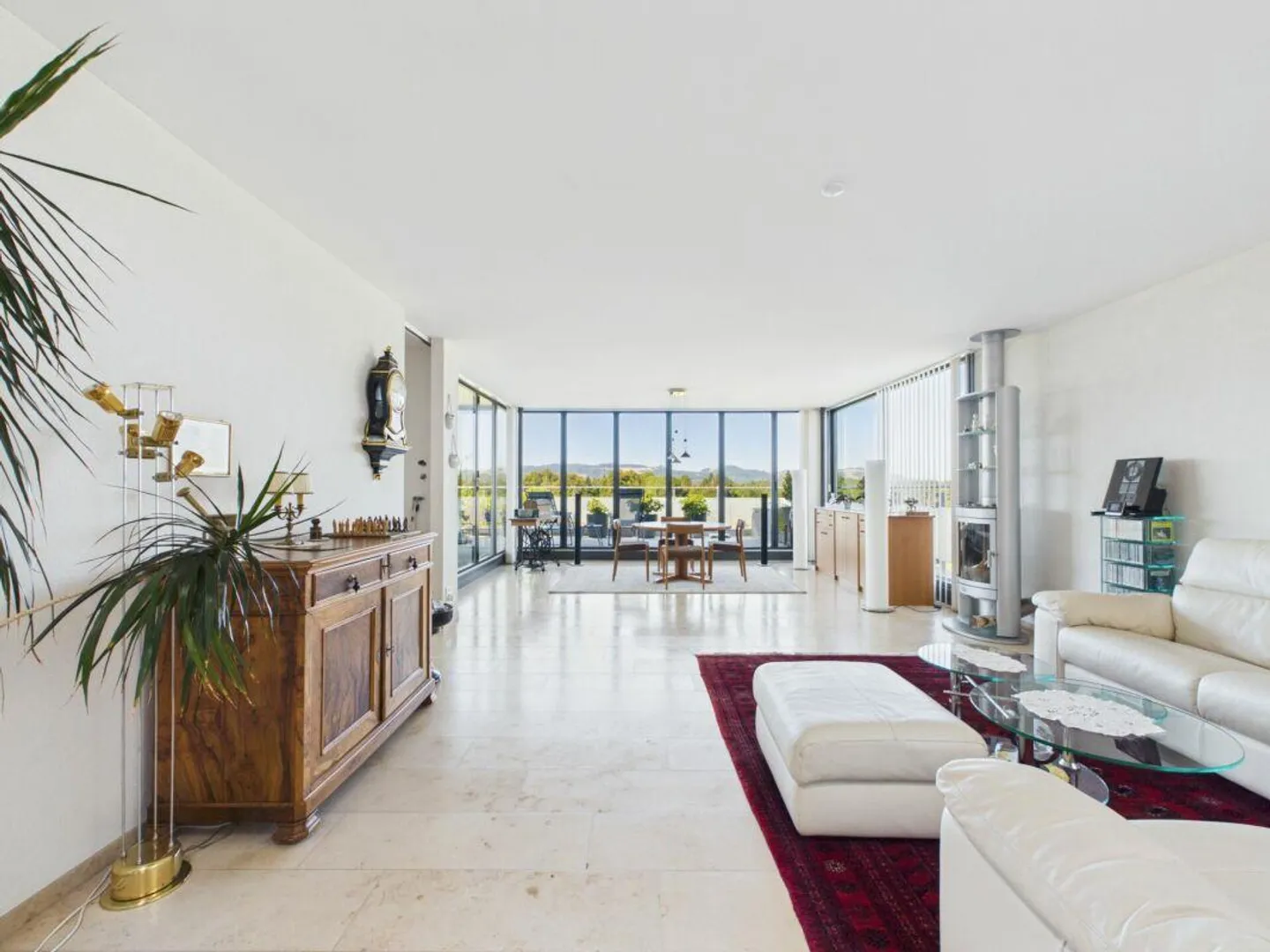 Exklusives 5½-Zimmer-Terrassenhaus mit Weitsicht - Foto 5 von 18