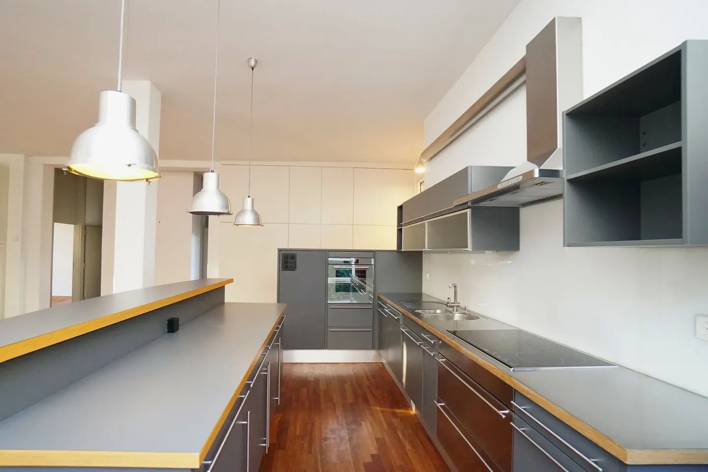 Appartement en loft avec balcon à Zurich Wipkingen - Photo 7 sur 13