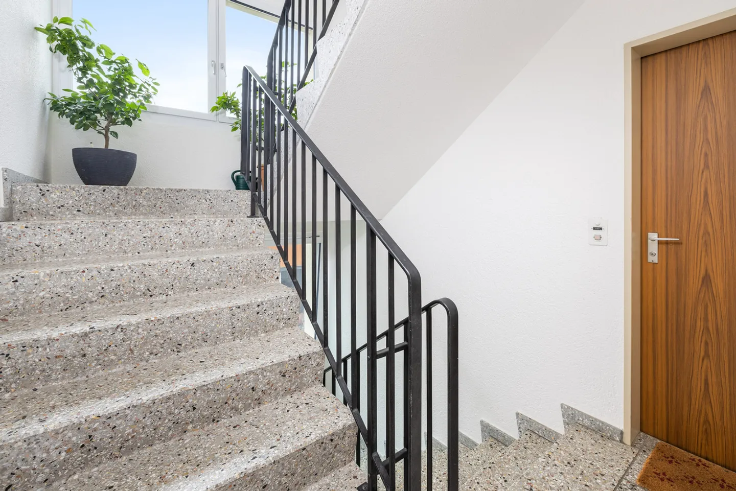 Opportunité d'investissement attrayante avec rendement et potentiel de développement - Photo 3 sur 13