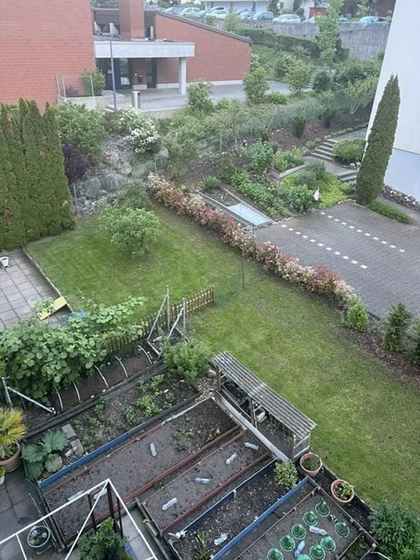 Geräumige Wohnung mit Seeblick - Foto 2 von 9