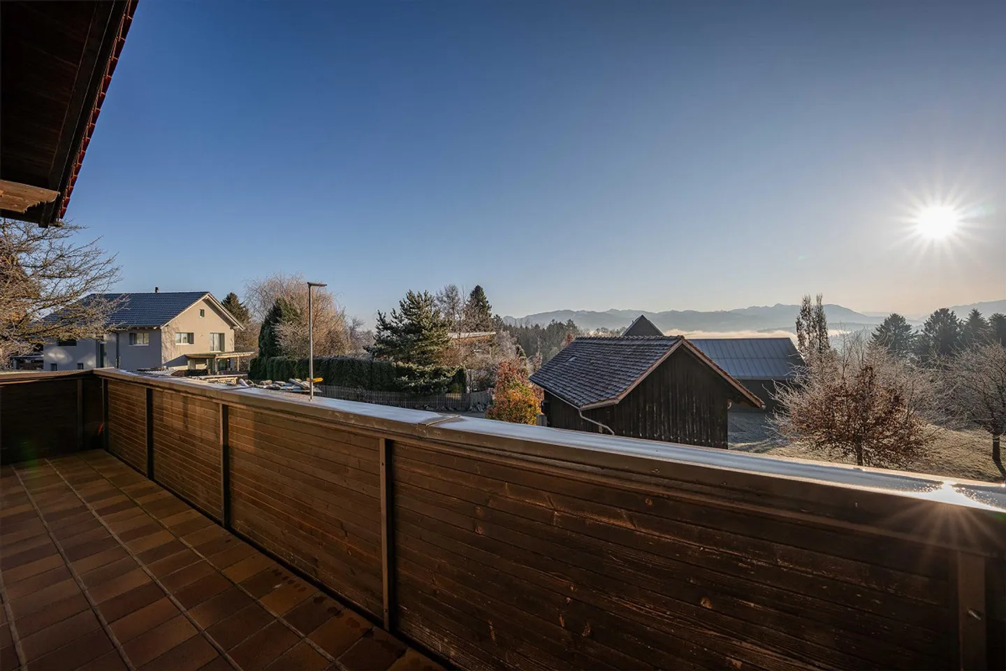 6.5-Room Single-Family House - Photo 4 of 13