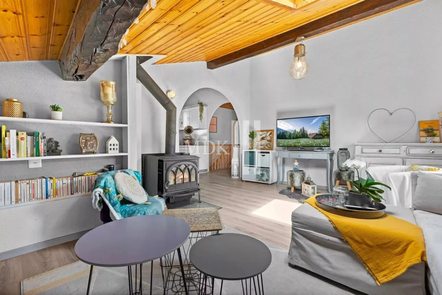 Apartment for rent - Photo 1 of 7